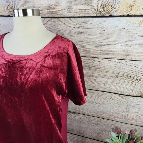 Lucky Brand Womens Velvet Contrast Short Sleeve Red T-shirt Top Size Small - Picture 2 of 8